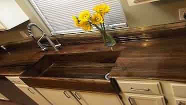 DIY: Wood Sink and Countertop for Farmhouse